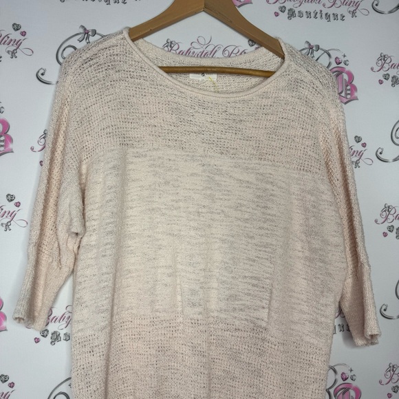 Lou & grey top 3/4 sleeve lightweight knit cream white crochet slits on sides - Picture 6 of 8